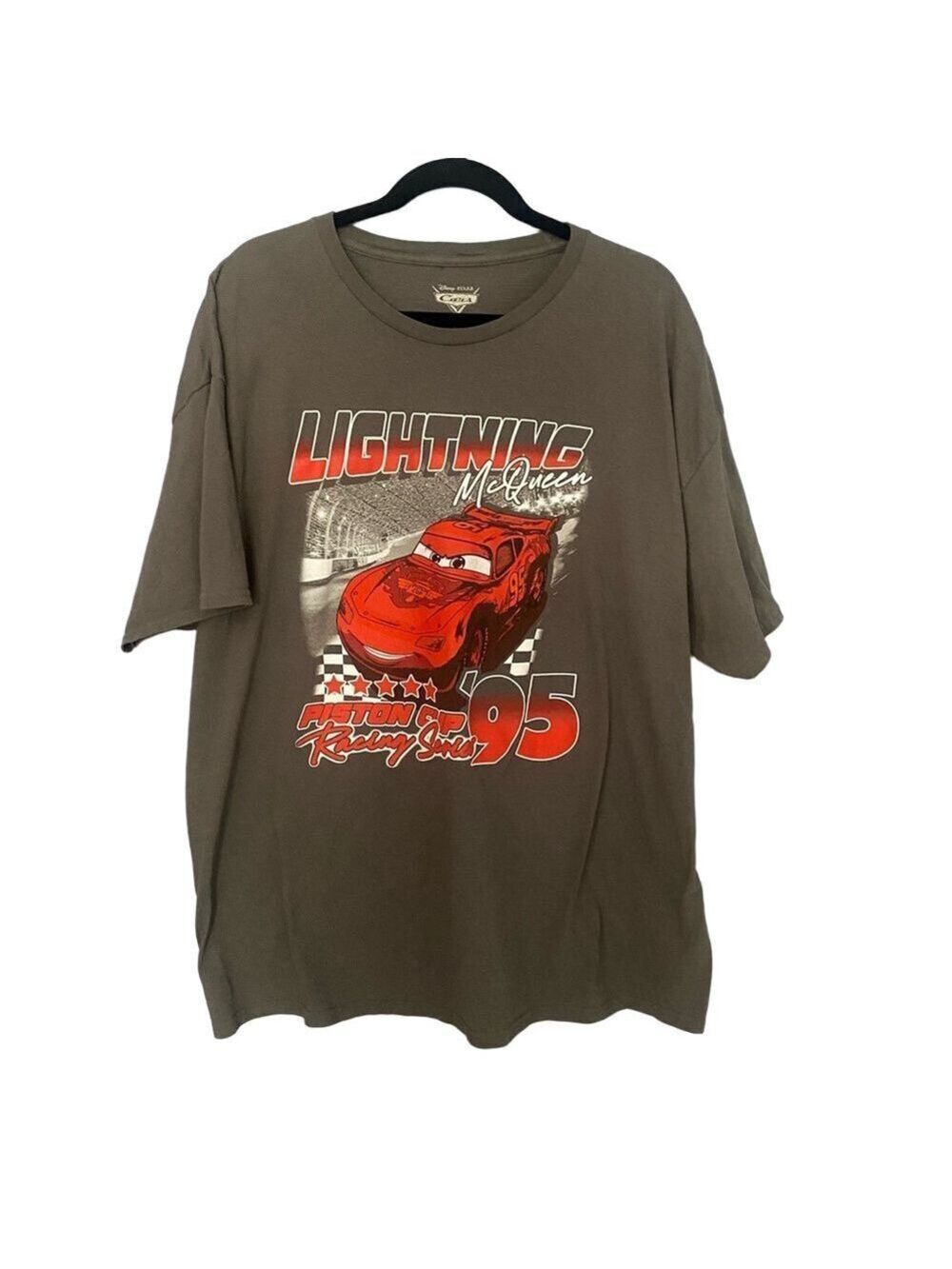 Disney Pixar Cars Lightning McQueen Graphic T-Shirt gray Men’s 2XL lol